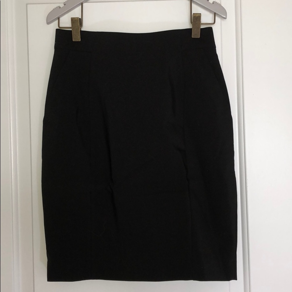 black pencil skirt